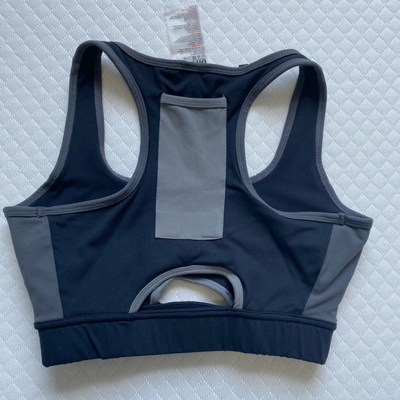 🚨SOLD🚨Gymshark Block Sport Bra - Picture 2 of 5